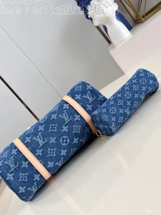 PAPILLON VUITTON LOUIS TRUNK 0523
